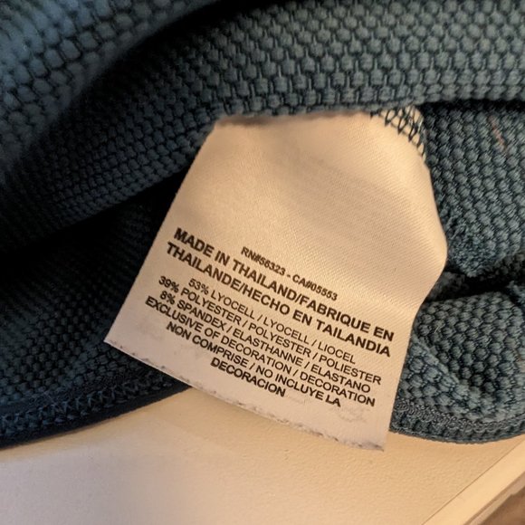 #234 Nike DriFit Mock Turtleneck Athletic Top Long Sleeve Size Small - Picture 4 of 6